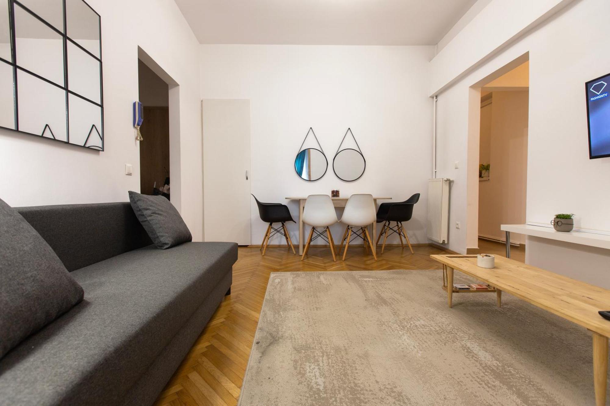 Ultracentral Hong Kong 3 Bdrm Apartment بوخارست المظهر الخارجي الصورة